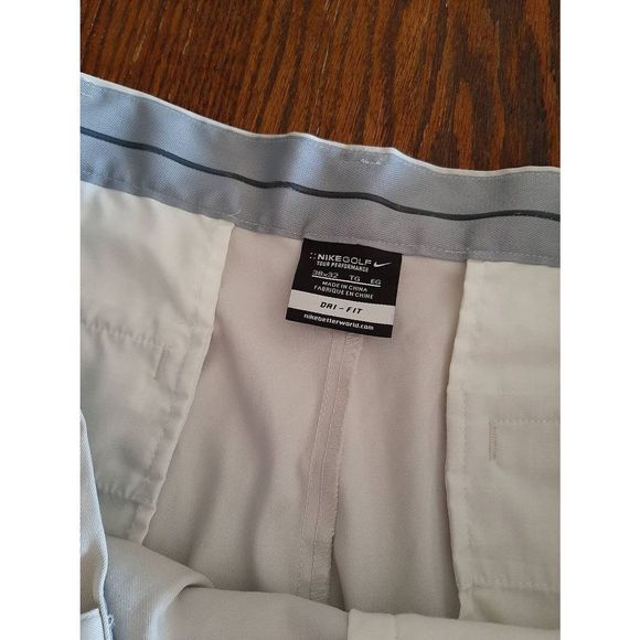 38x32 Nike Dri Fit Golf Tour Performance Khaki Tan Pants Pleated Front - Picture 3 of 4